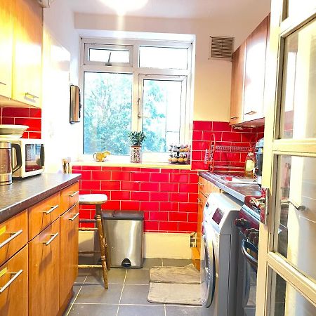 Room With Shared Kitchen Londra Esterno foto
